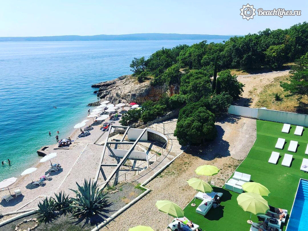 Нови-Винодолски в Хорватии отель с пляжем