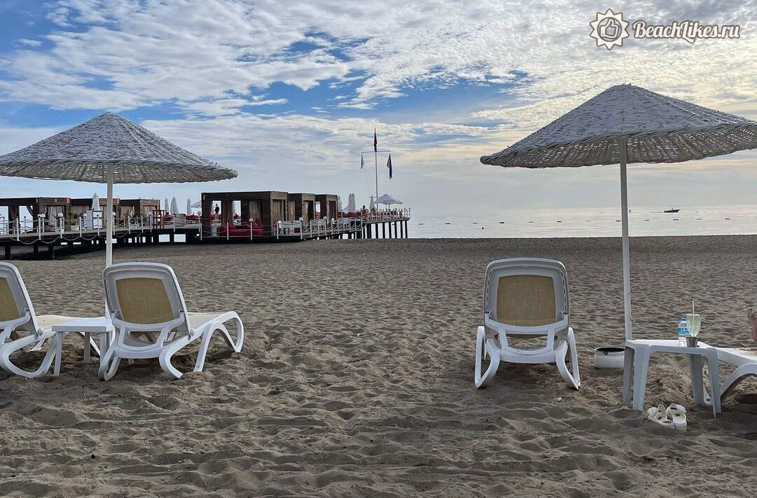 Adam & Eve отель в Турции настоящее фото пляжа