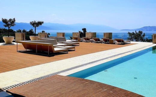 Пляж отеля Wyndham Grand Novi Resort в Хорватии